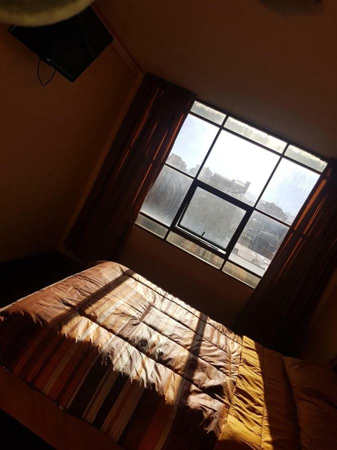 Hostal Madero El Alto エクステリア 写真